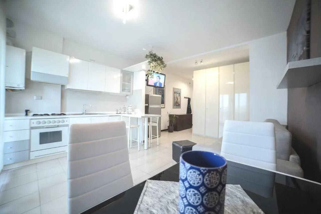 Little Ferrara Apartment