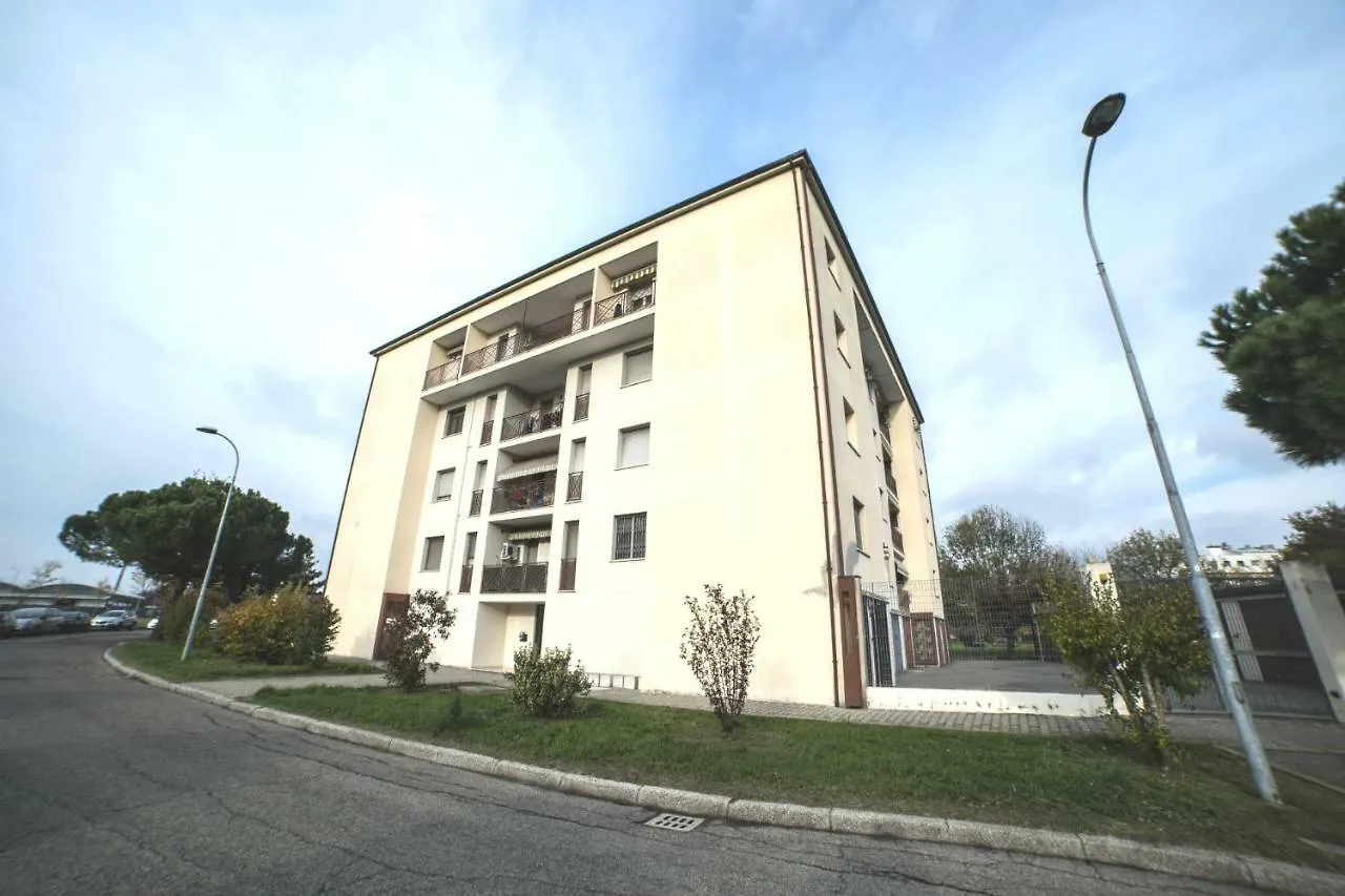 Little Ferrara Apartment